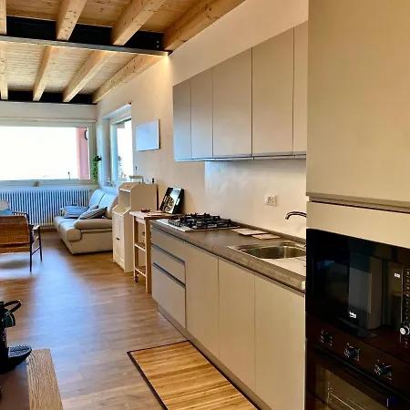 Casa Zoe Colico